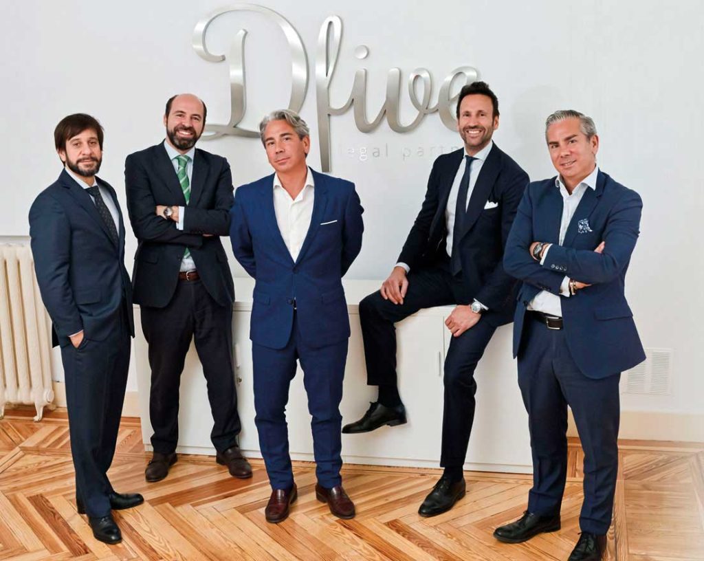 Dfive - Socios